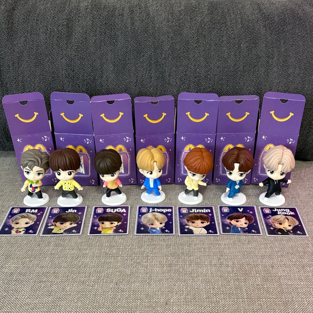 BTS TinyTAN McDonald’s Throwback Edition: Full Set